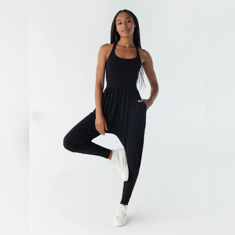 *Nearly New* Imbodhi Jumper